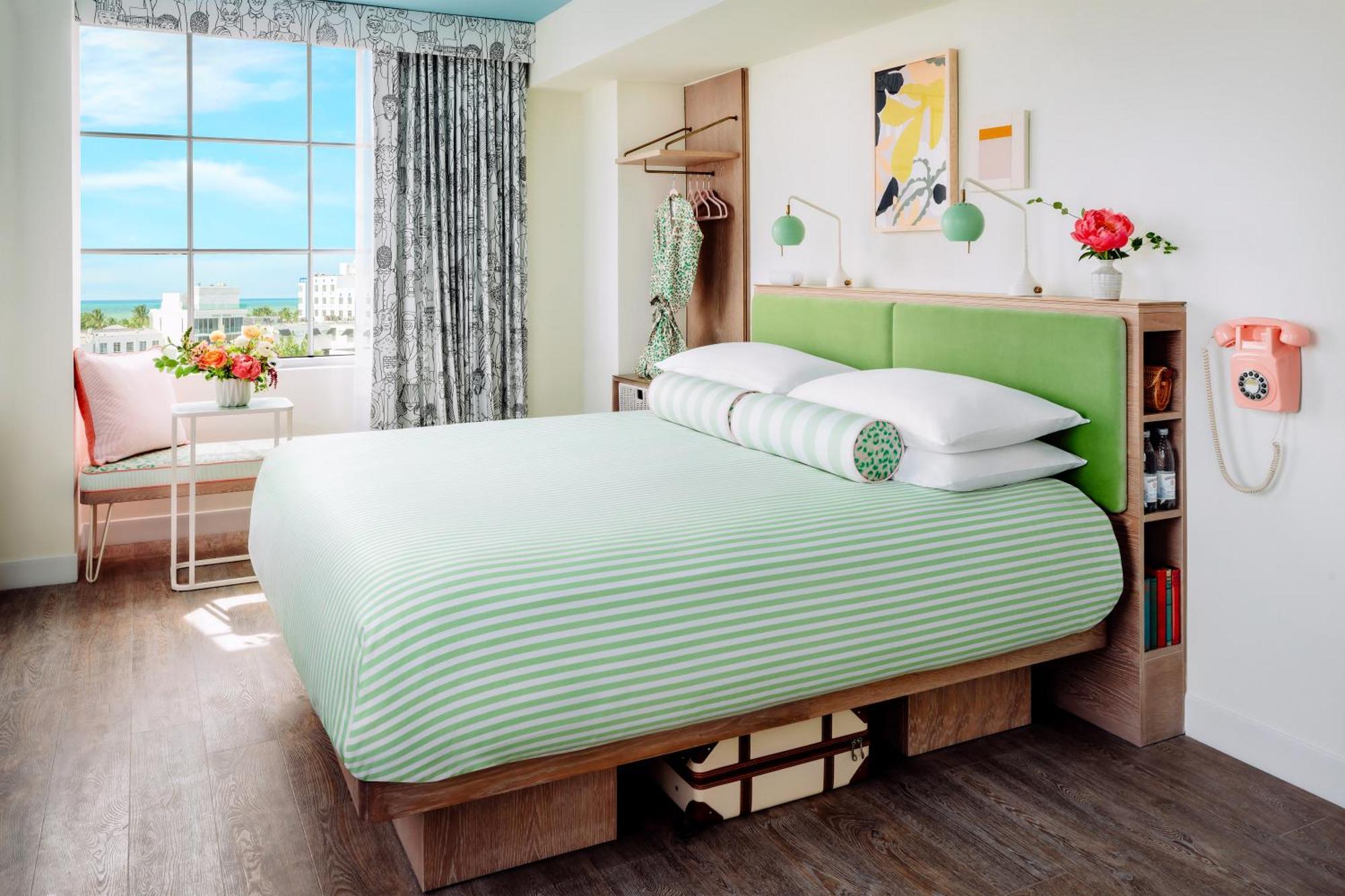 Standard King Room